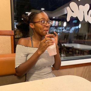 Meet your Posher, Precious